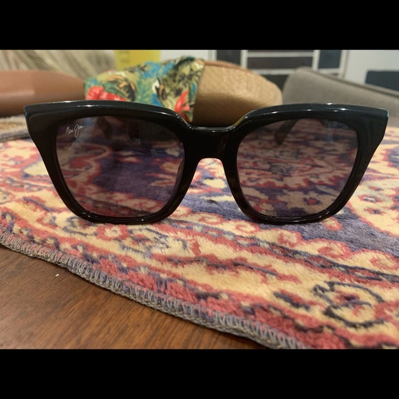 Women’s Maui Jim Heliconia Sunglasses - Picture 1 of 8